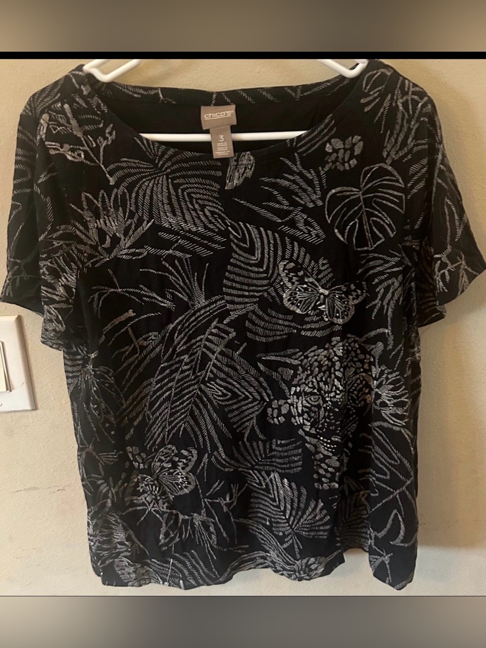 Chico's Black Top with Silver Floral & Leaf Print